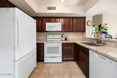 1303 E Angela Drive, Phoenix, AZ 85022 - Photo 11