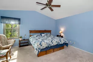 1303 E Angela Dr, Phoenix, AZ 85022 - Photo 13