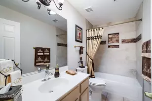 458 W Smoke Tree Rd, Gilbert, AZ 85233 - Photo 23