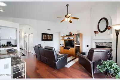 458 W Smoke Tree Road, Gilbert, AZ 85233 - Photo 11