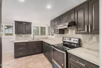 10244 N 65th Lane, Glendale, AZ 85302 - Photo 17