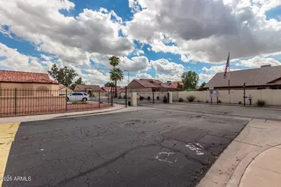 10244 N 65th Lane, Glendale, AZ 85302 - Photo 41