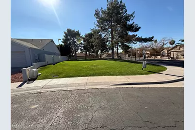 10244 N 65th Lane, Glendale, AZ 85302 - Photo 47