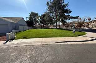 10244 N 65th Ln, Glendale, AZ 85302 - Photo 47