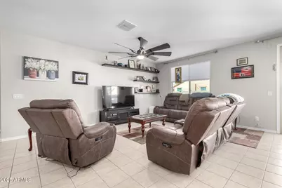 18254 W Via Montoya Drive, Surprise, AZ 85387 - Photo 7