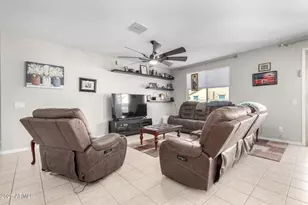 18254 W Via Montoya Dr, Surprise, AZ 85387 - Photo 7