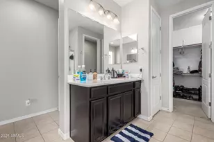 18254 W Via Montoya Dr, Surprise, AZ 85387 - Photo 15