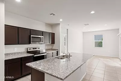 18621 W Hackamore Drive, Wittmann, AZ 85361 - Photo 11