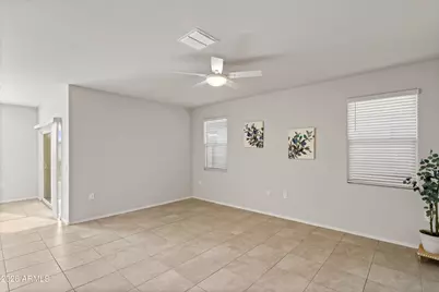 18621 W Hackamore Drive, Wittmann, AZ 85361 - Photo 9