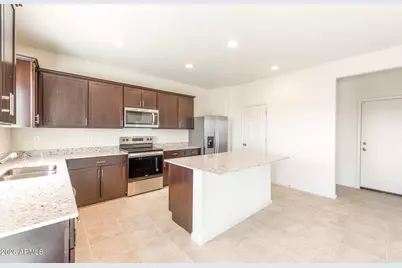 42945 W Vincent Drive, Maricopa, AZ 85138 - Photo 3