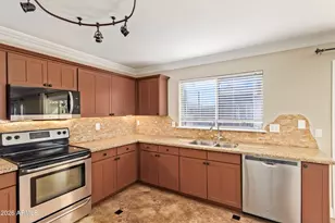 15905 W Cottonwood St, Surprise, AZ 85374 - Photo 17