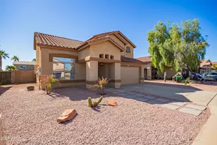 15905 W Cottonwood St, Surprise, AZ 85374 - Photo 3