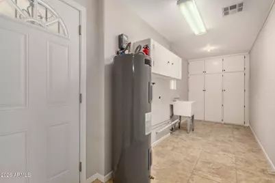 14462 N Boswell Boulevard, Sun City, AZ 85351 - Photo 13