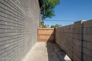 4119 N 11th Ave, Phoenix, AZ 85013 - Photo 9