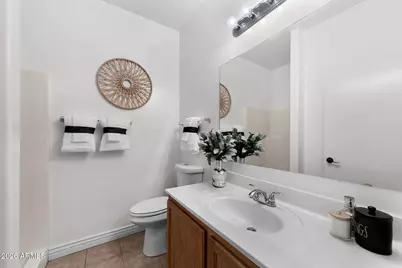 2723 E Schiliro Circle, Phoenix, AZ 85032 - Photo 13