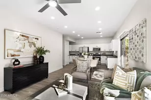 2723 E Schiliro Cir, Phoenix, AZ 85032 - Photo 5