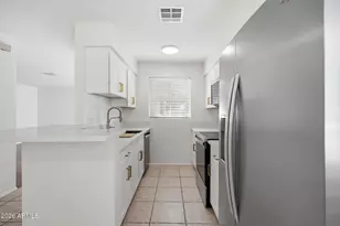 97 N Cooper Rd, Chandler, AZ 85225 - Photo 5