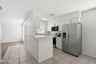 97 N Cooper Rd, Chandler, AZ 85225 - Photo 3