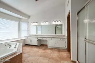 151 E Jeanine Dr, Tempe, AZ 85284 - Photo 15