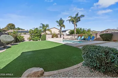 2130 W Hedgehog Place, Phoenix, AZ 85085 - Photo 5