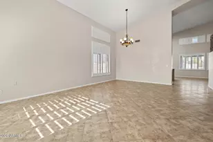 2130 W Hedgehog Pl, Phoenix, AZ 85085 - Photo 13