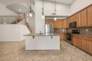 2130 W Hedgehog Pl, Phoenix, AZ 85085 - Photo 19