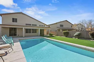 2130 W Hedgehog Pl, Phoenix, AZ 85085 - Photo 9