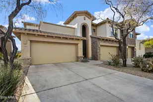 21320 N 56th St, Phoenix, AZ 85054 - Photo 1