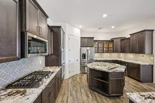 9628 E Inglewood Cir, Mesa, AZ 85207 - Photo 19