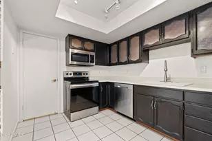 1336 E Maryland Ave, Phoenix, AZ 85014 - Photo 9