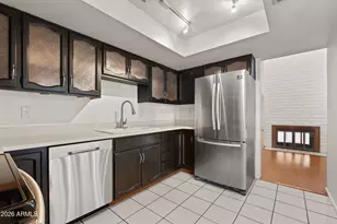 1336 E Maryland Ave, Phoenix, AZ 85014 - Photo 13