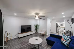 3002 N 70th St, Scottsdale, AZ 85251 - Photo 1