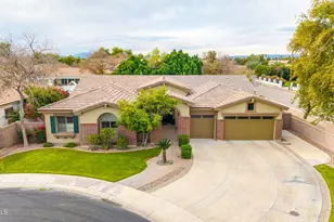 2252 S McClelland Pl, Chandler, AZ 85286 - Photo 3