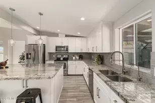 15041 N 6th St, Phoenix, AZ 85022 - Photo 9