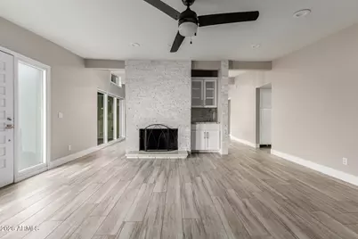 15041 N 6th Street, Phoenix, AZ 85022 - Photo 7