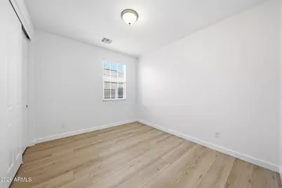 1696 E Bridgeport Parkway, Gilbert, AZ 85295 - Photo 25