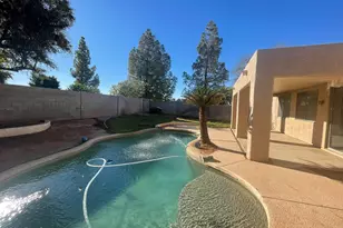 291 S Forest Dr, Chandler, AZ 85226 - Photo 17