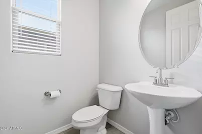 14330 W Voltaire Street, Surprise, AZ 85379 - Photo 9