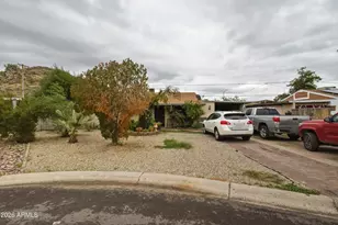 10013 N 16th Ave N, Phoenix, AZ 85021 - Photo 1