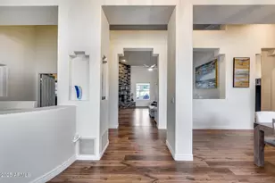 4637 W Misty Willow Ln, Glendale, AZ 85310 - Photo 11