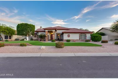 4637 W Misty Willow Lane, Glendale, AZ 85310 - Photo 3