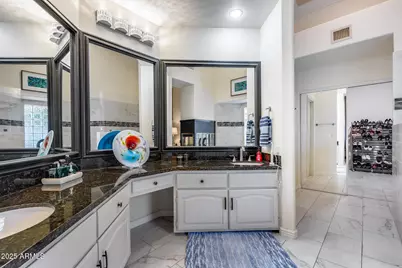 4637 W Misty Willow Lane, Glendale, AZ 85310 - Photo 25