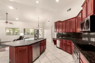 828 E Teakwood Dr, Chandler, AZ 85249 - Photo 21