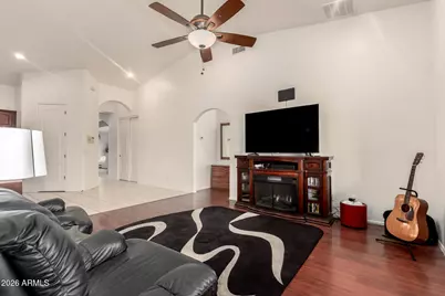 828 E Teakwood Drive, Chandler, AZ 85249 - Photo 13