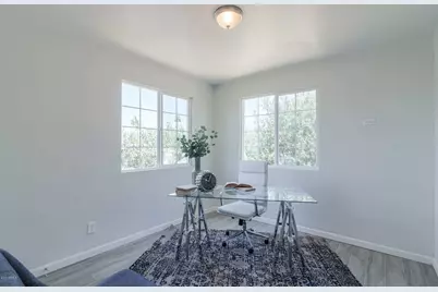 1649 E Oak Street #8, Phoenix, AZ 85006 - Photo 11