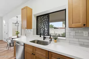 10930 W Cottonwood Ln, Avondale, AZ 85392 - Photo 17