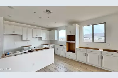 15703 W Brown Street, Waddell, AZ 85355 - Photo 7