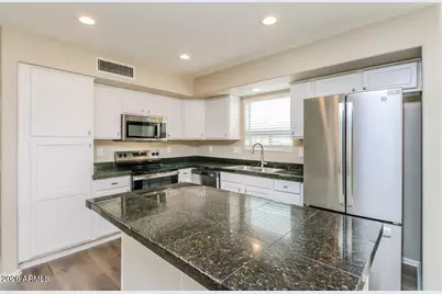 9216 W Globe Avenue, Tolleson, AZ 85353 - Photo 7