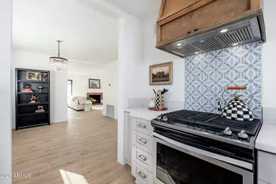 3401 N 25th Street, Phoenix, AZ 85016 - Photo 9