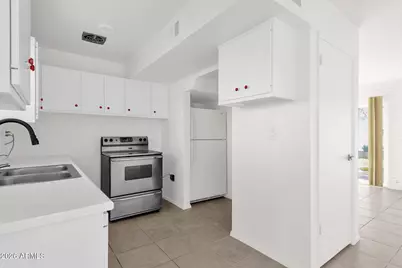 815 N Hayden Road #B14, Scottsdale, AZ 85257 - Photo 9